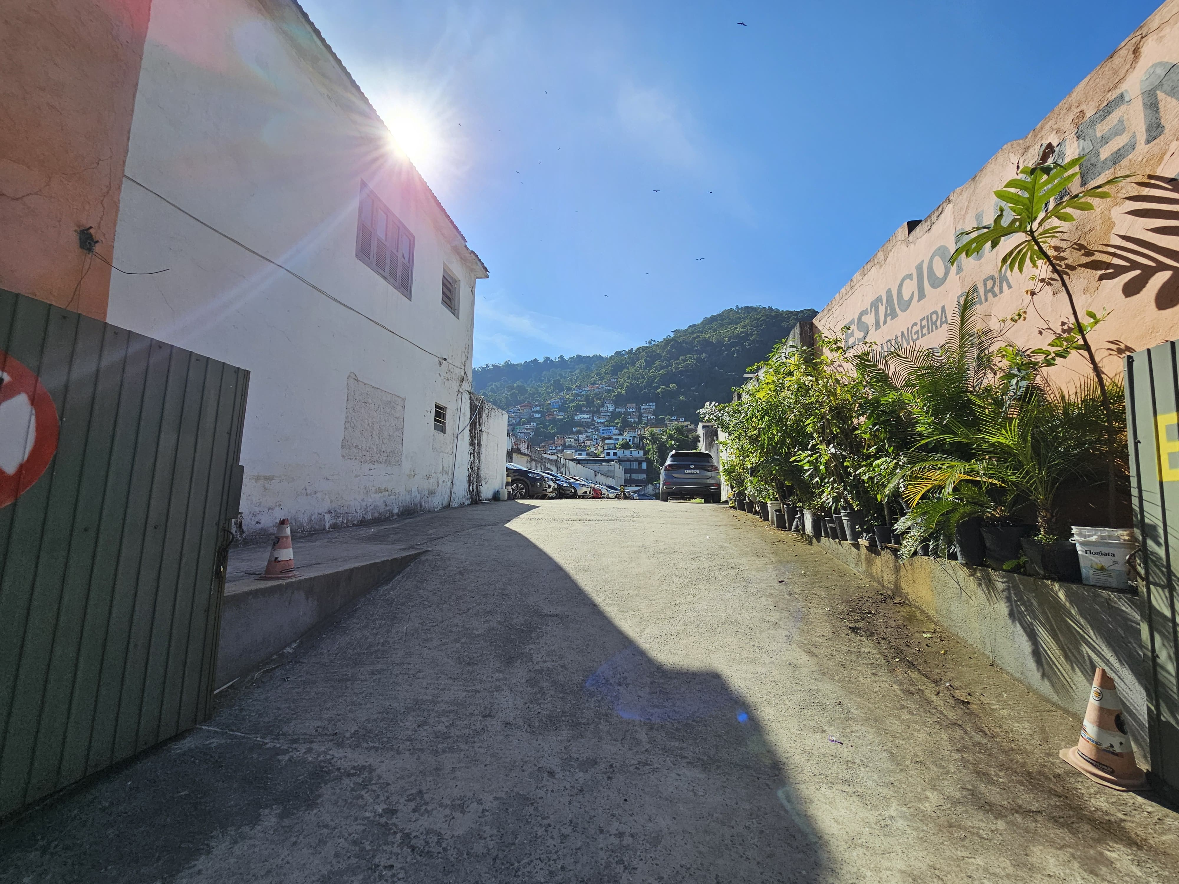 Propriedade única a venda no Centro de Angra dos Reis/RJ