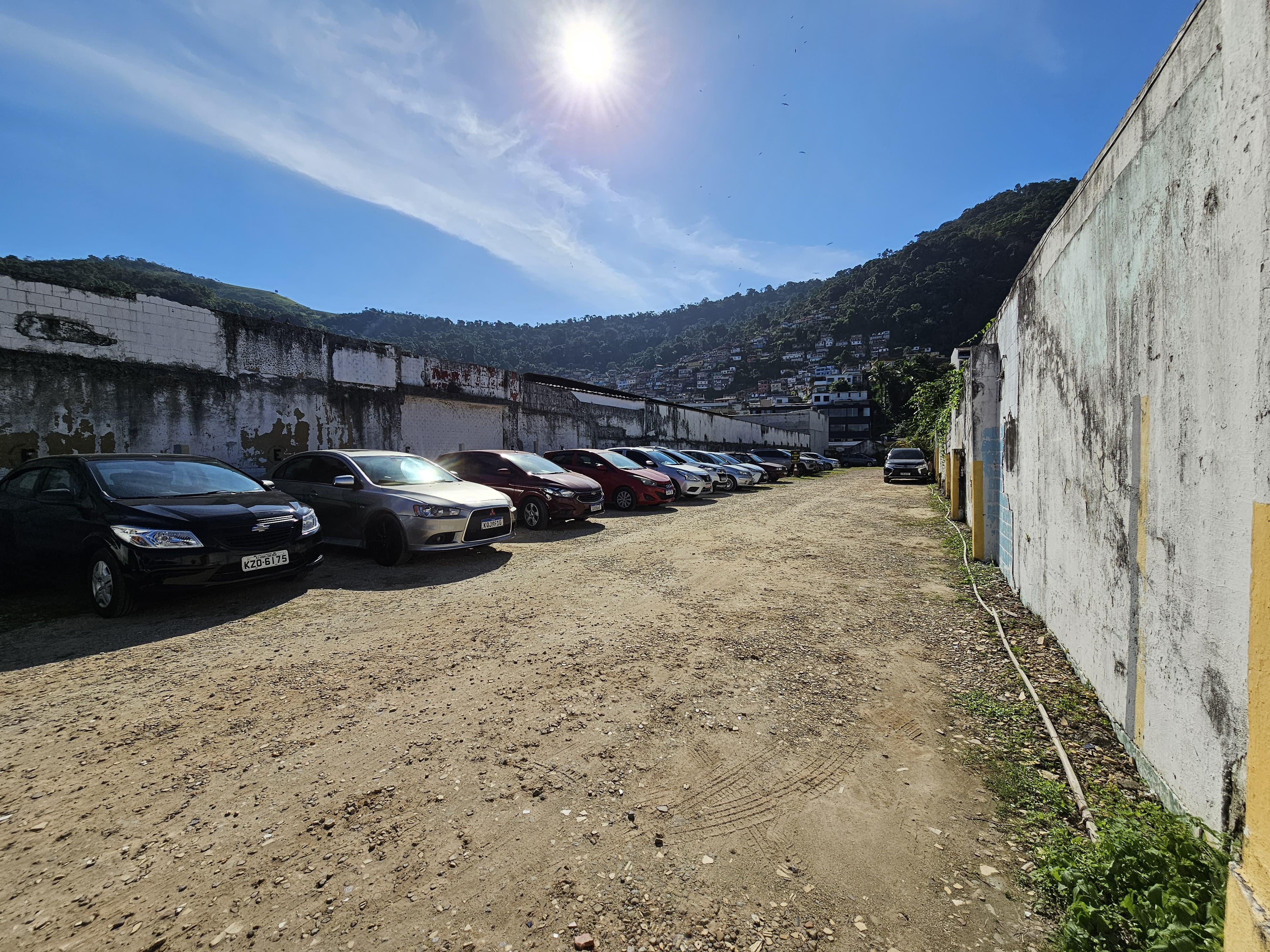 Propriedade única a venda no Centro de Angra dos Reis/RJ