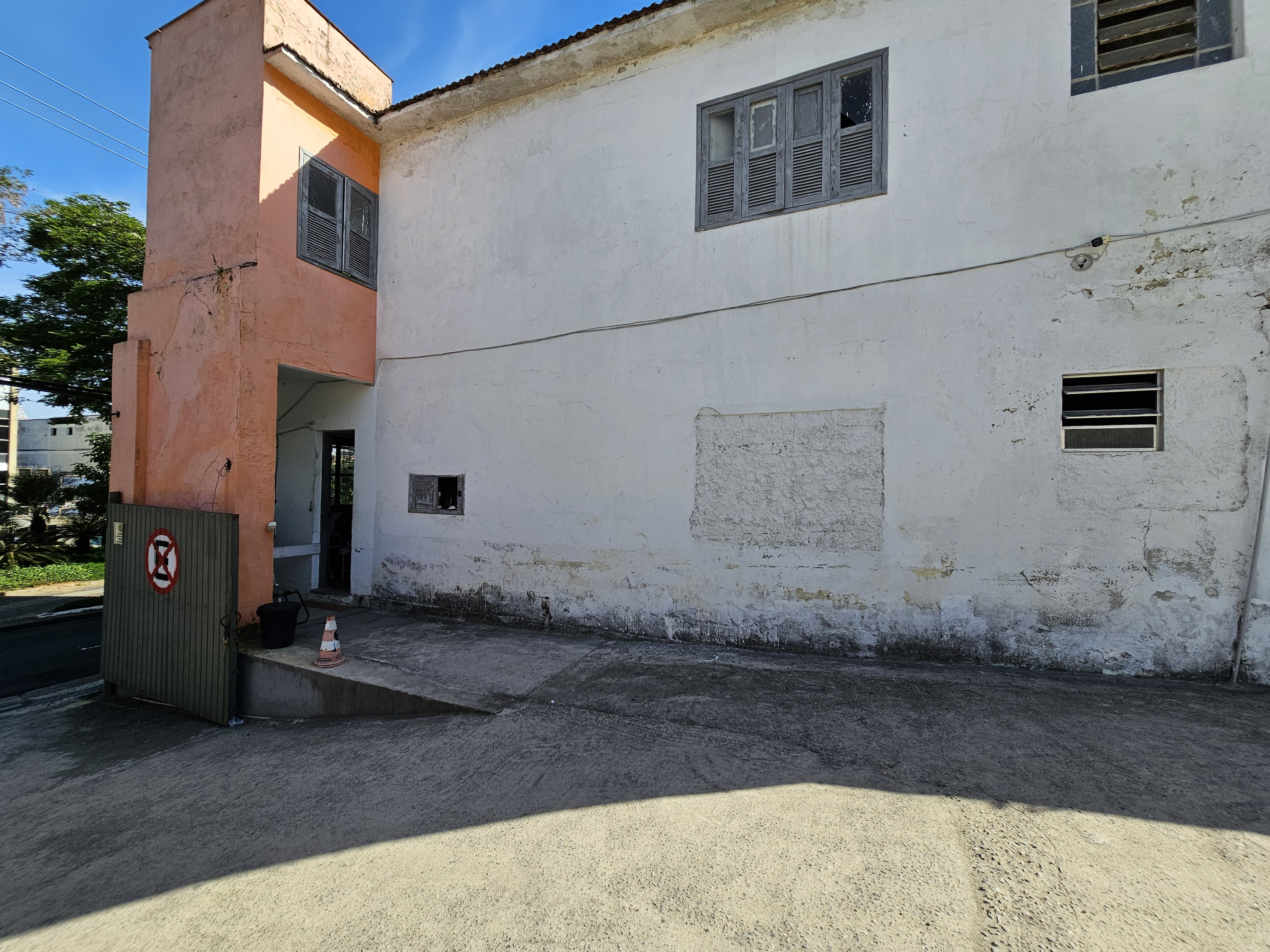 Propriedade única a venda no Centro de Angra dos Reis/RJ