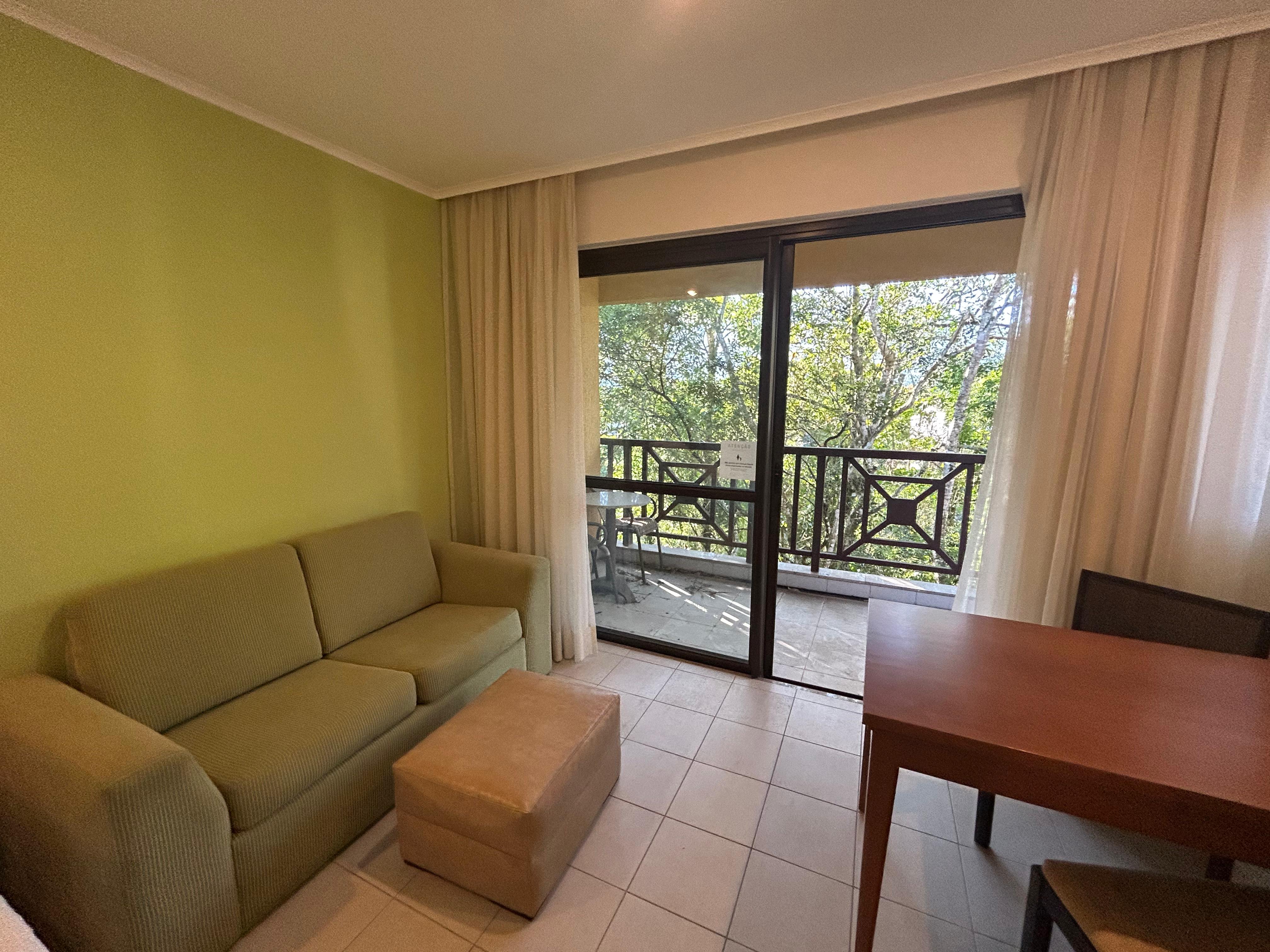 Excelente Flat para venda no Condomínio Marina Costabella - Angra dos Reis/RJ