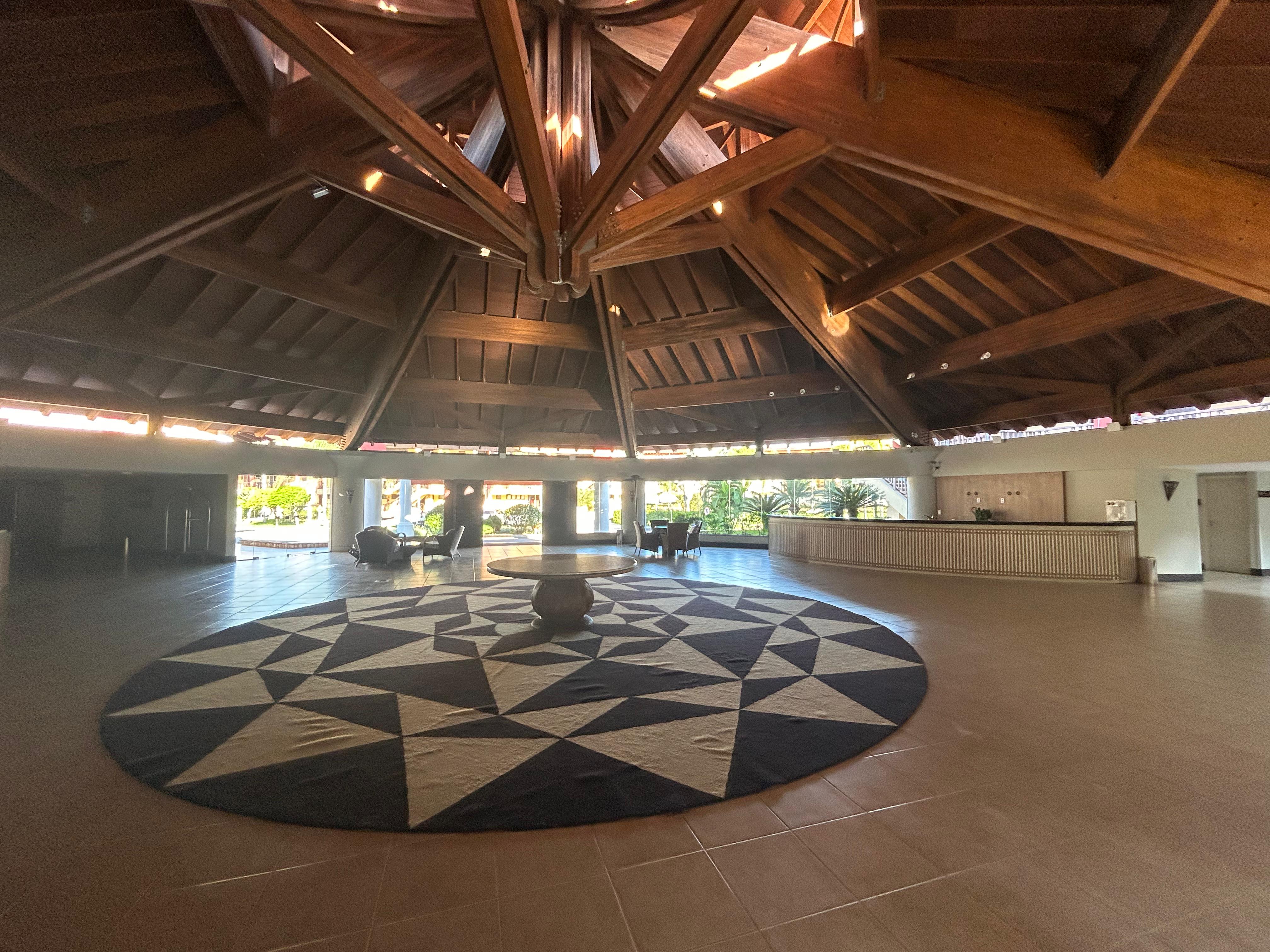 Excelente Flat para venda no Condomínio Marina Costabella - Angra dos Reis/RJ