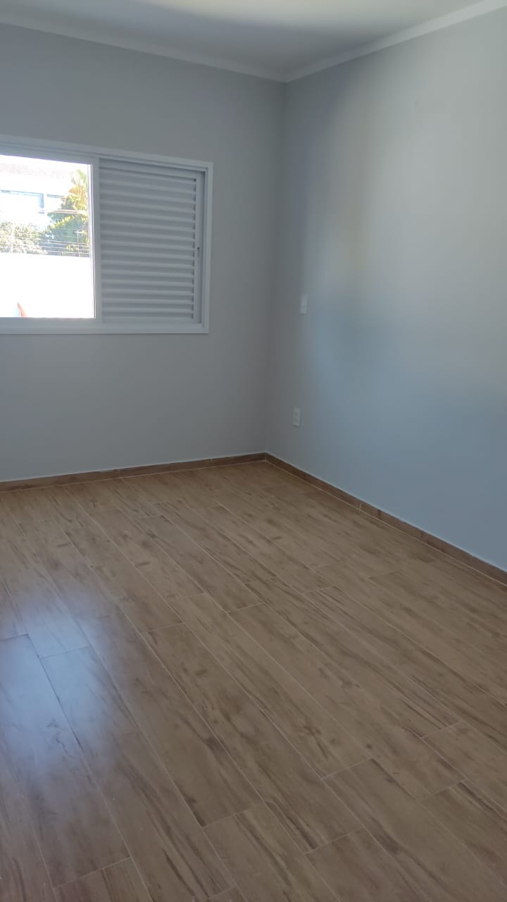 SOBRADO NO BAIRRO MONTE CASTELO