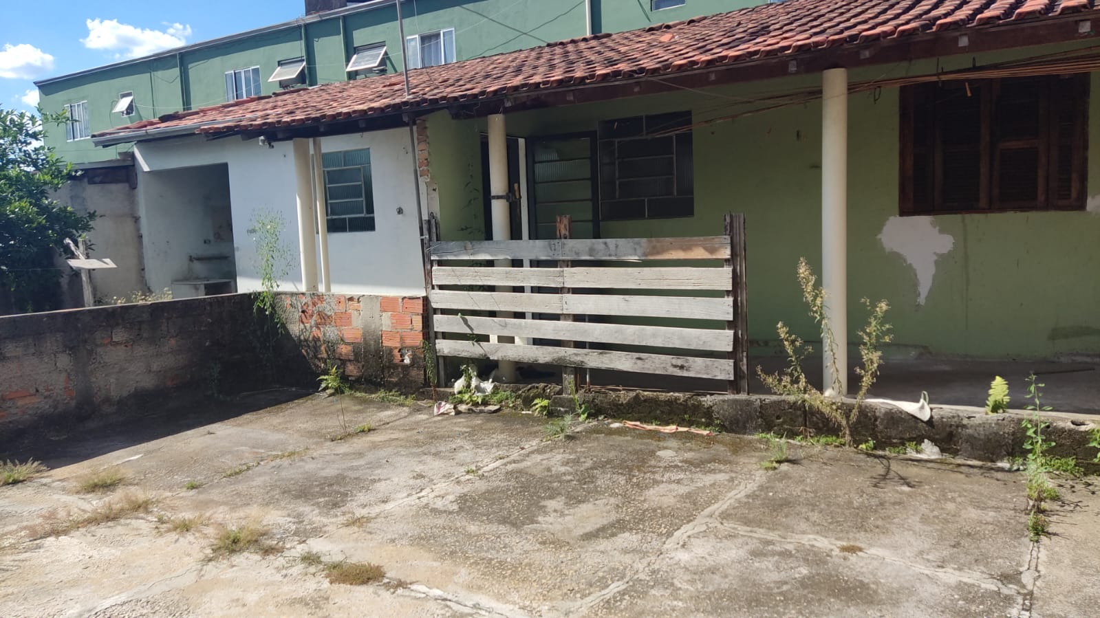 CASA NO MONTE CASTELO