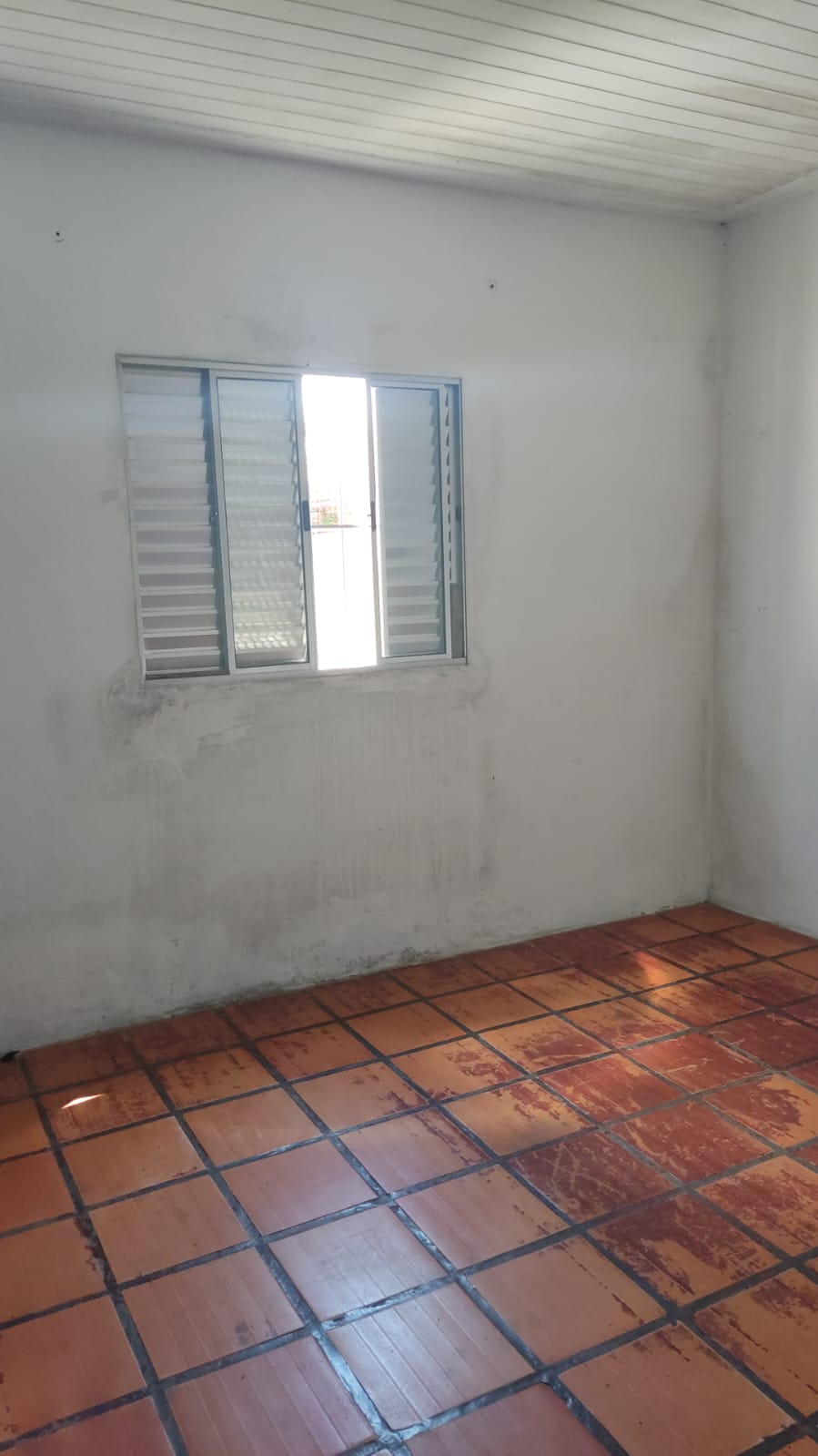 CASA NO MONTE CASTELO