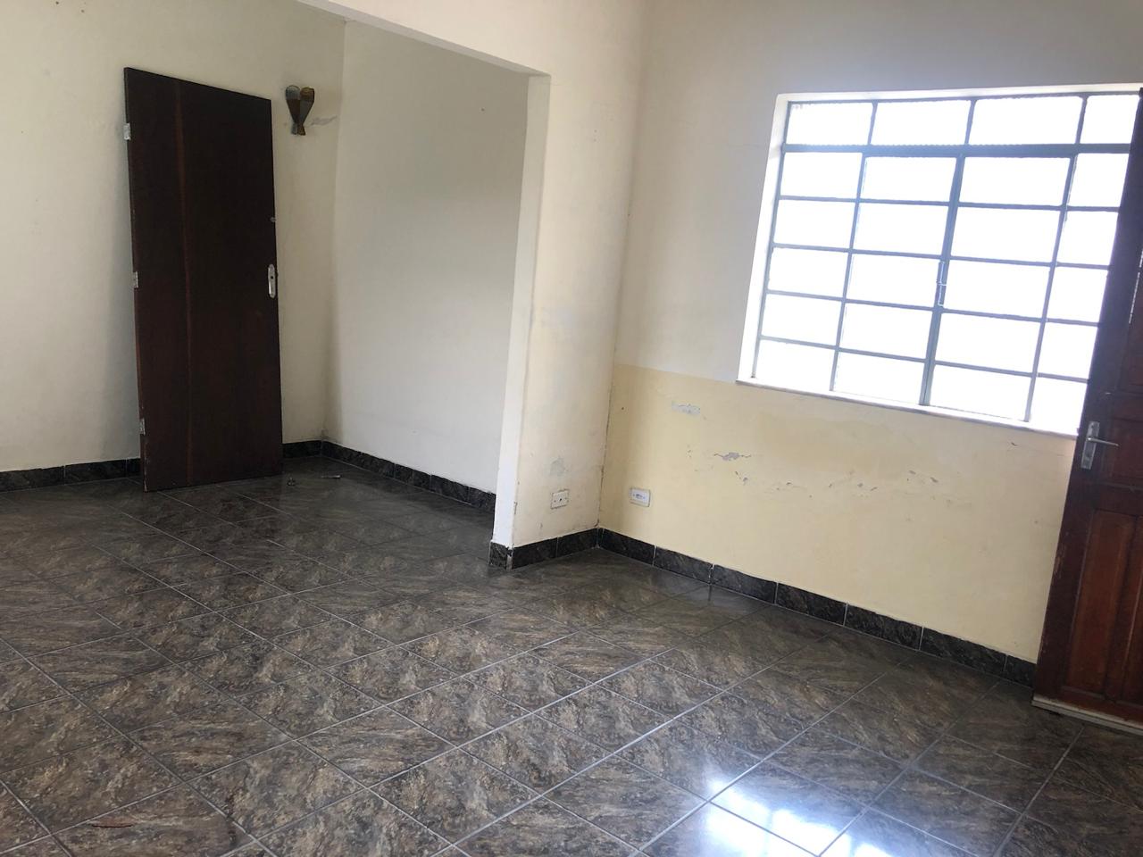 CASA PARA DEMOLIÇÃO- NO JARDIM ISMÊNIA