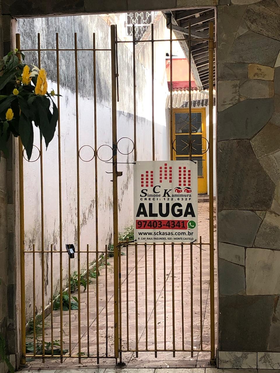 EDÍCULA NO JARDIM ISMÊNIA-ZONA LESTE