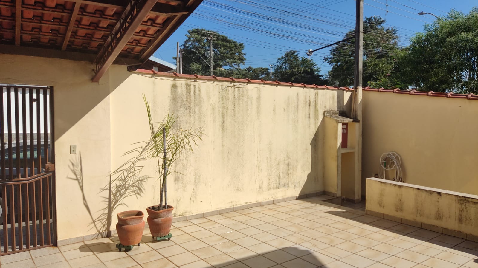 SOBRADO A VENDA NO MONTE CASTELO-ZONA LESTE