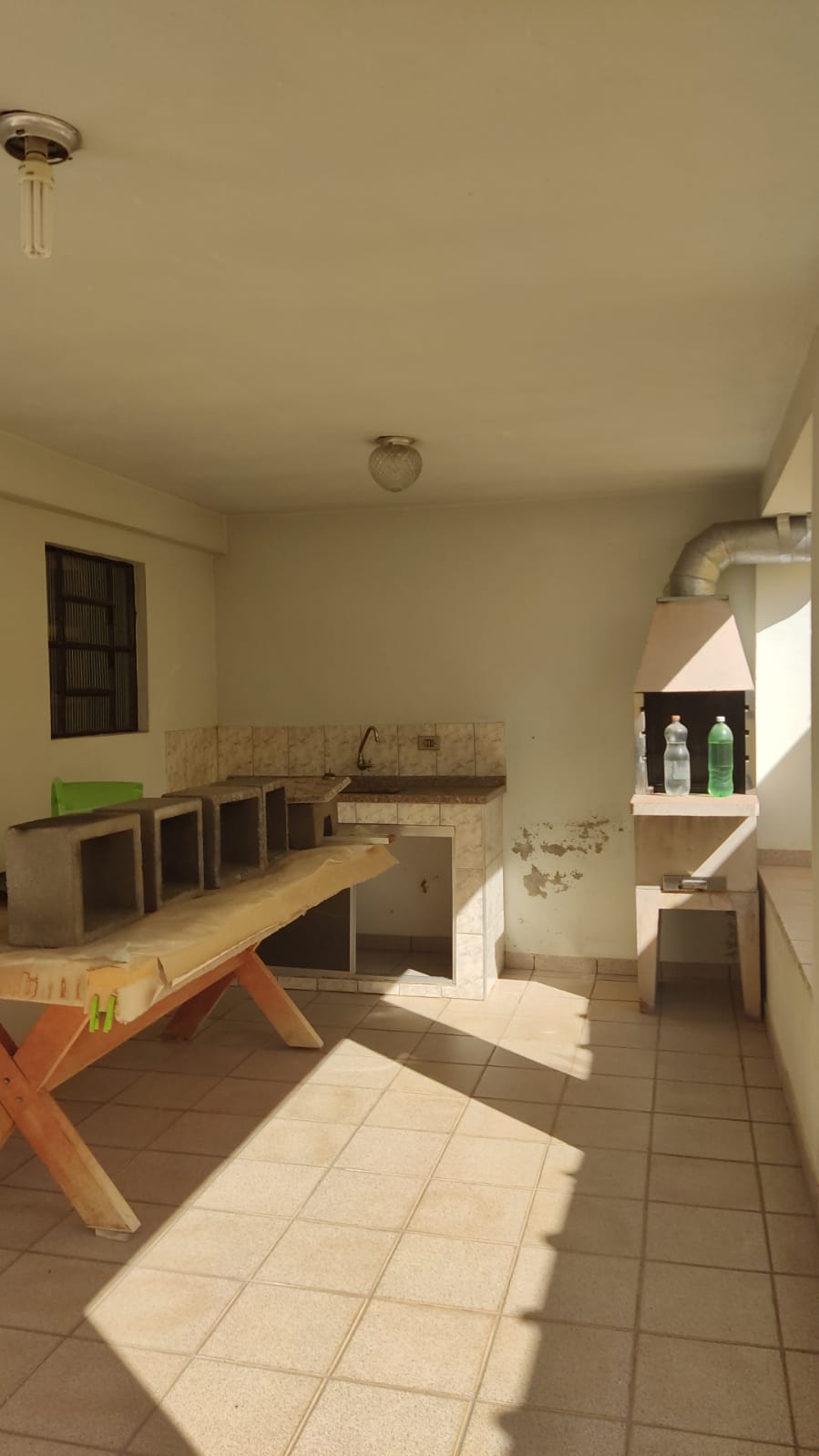 SOBRADO A VENDA NO MONTE CASTELO-ZONA LESTE