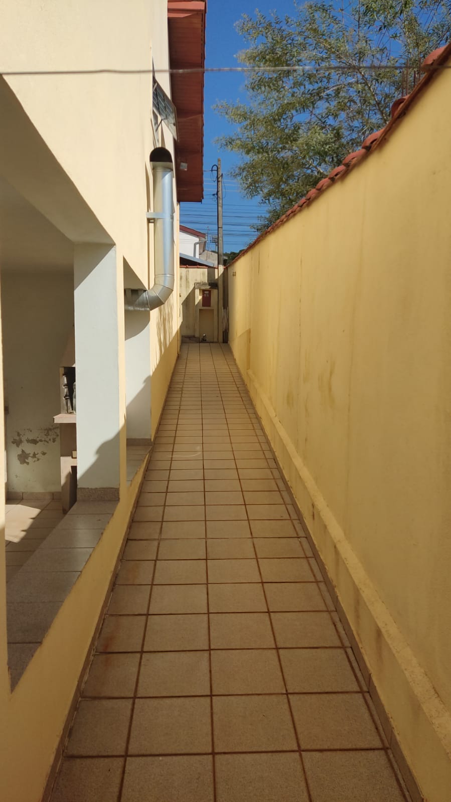 SOBRADO A VENDA NO MONTE CASTELO-ZONA LESTE