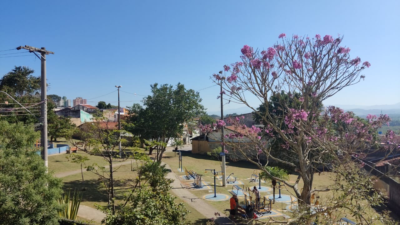 SOBRADO A VENDA NO MONTE CASTELO-ZONA LESTE