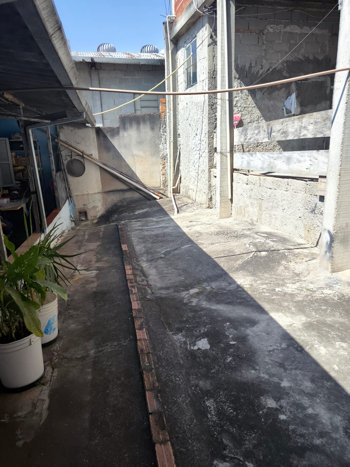 CASA Á VENDA NO BAIRRO JARDIM SATÉLITE 