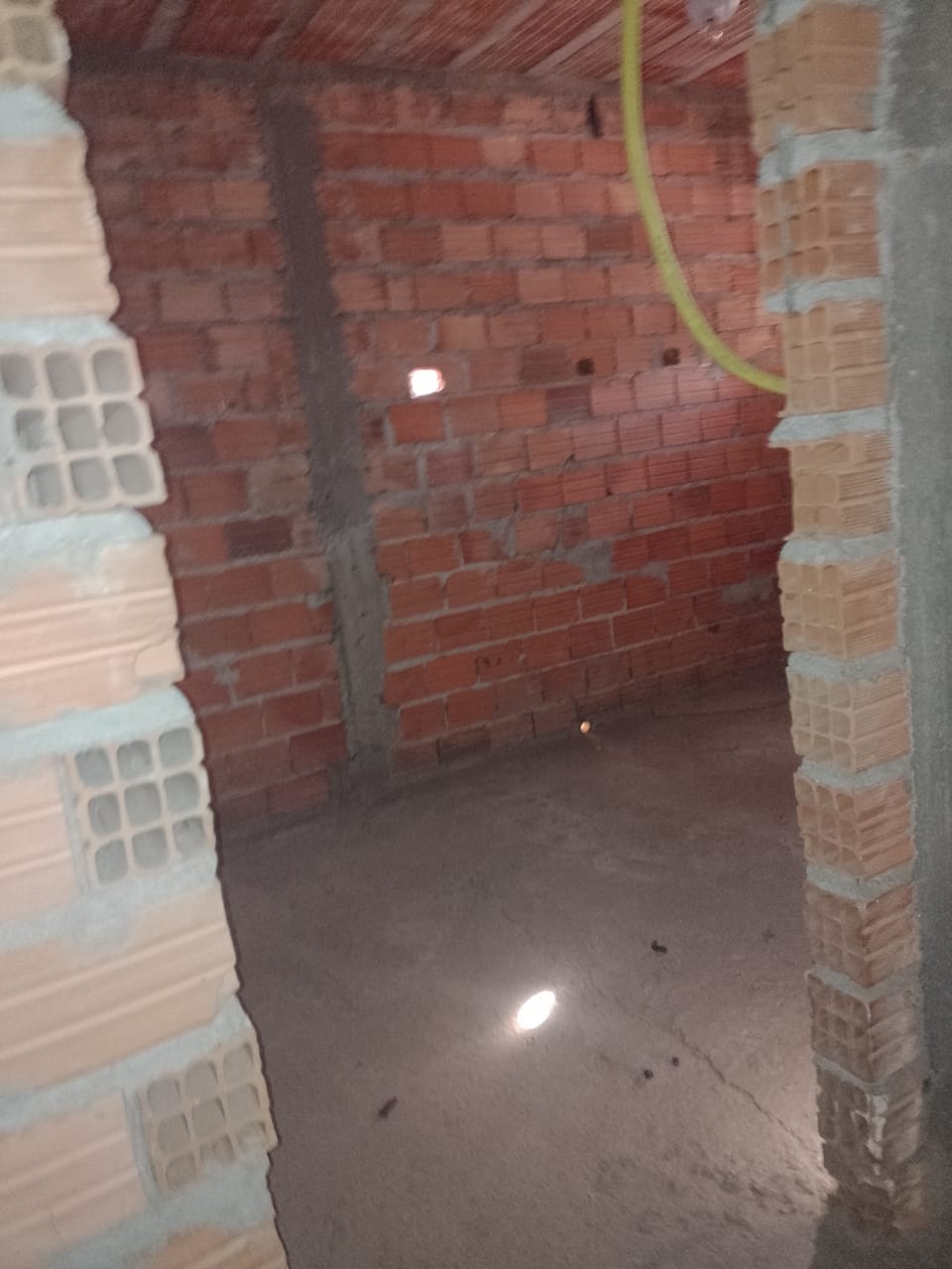 SOBRADO Á VENDA NO JARDIM NOVA DETROIT