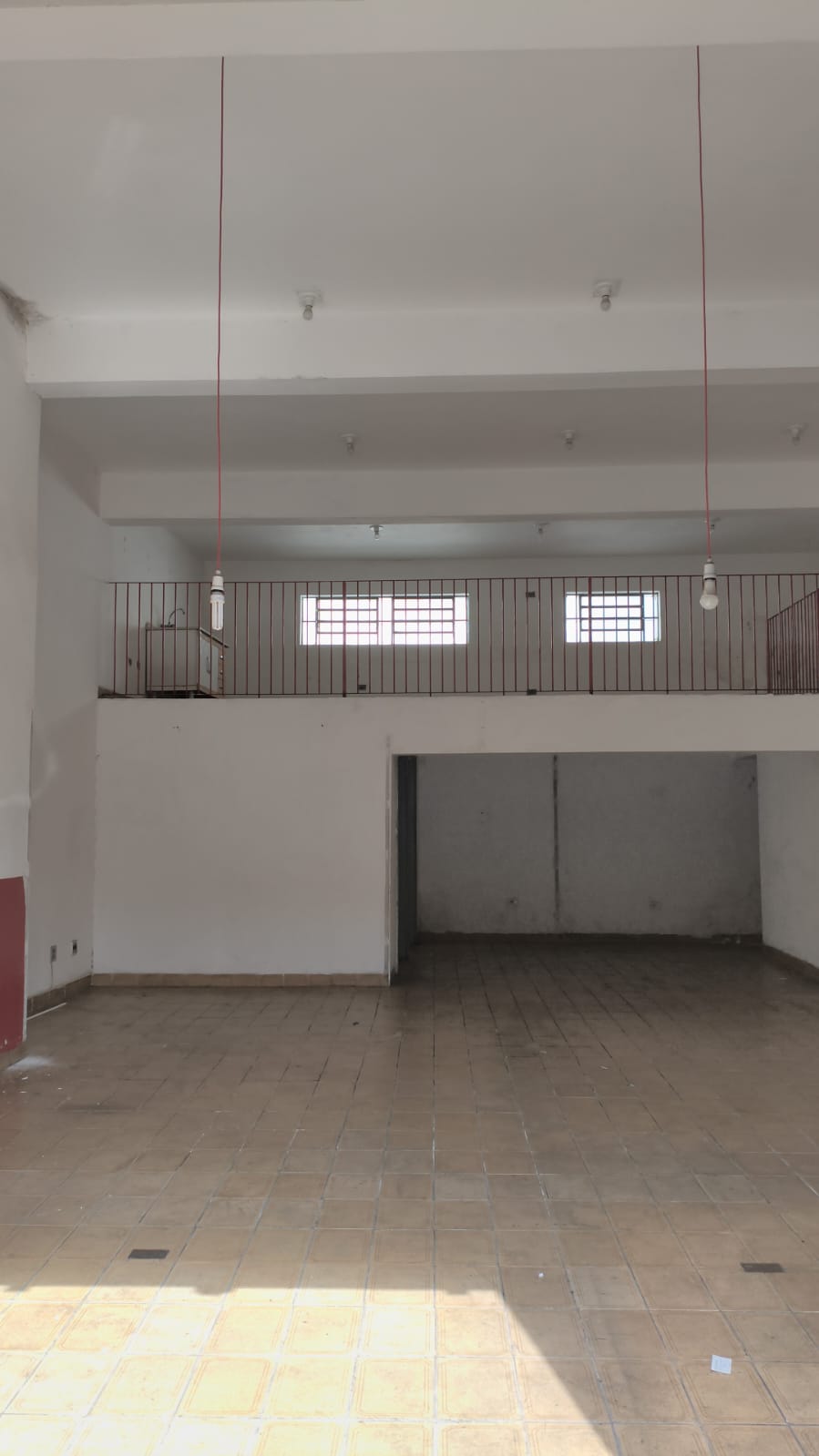 AMPLO PONTO COMERCIAL PARA LOCAÇÃO NO JARDIM PAULISTA EM SJC/SP