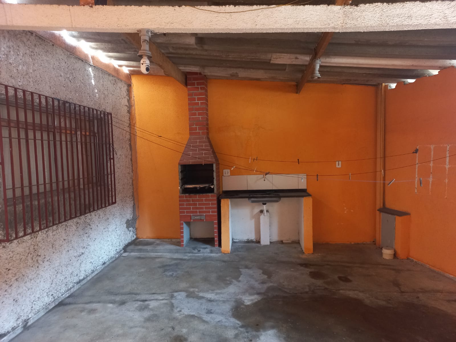 Ótima Oportunidade: Sobrado  à Venda na Penha!