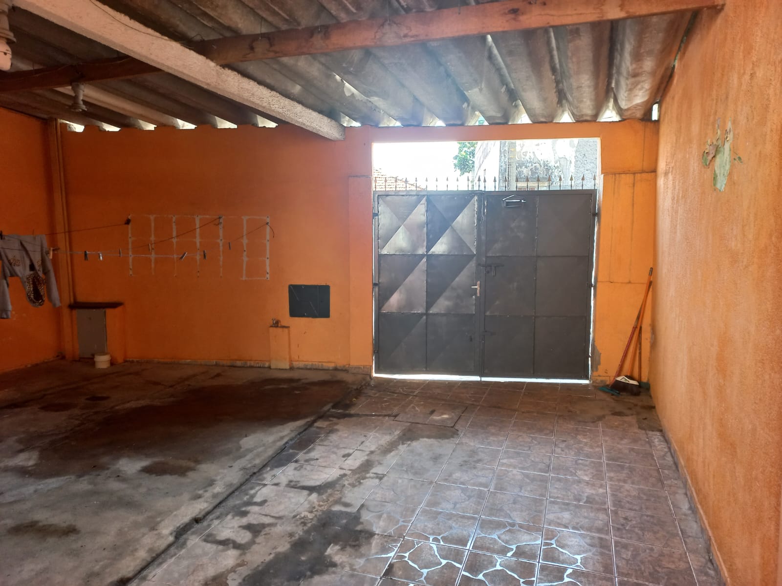 Ótima Oportunidade: Sobrado  à Venda na Penha!