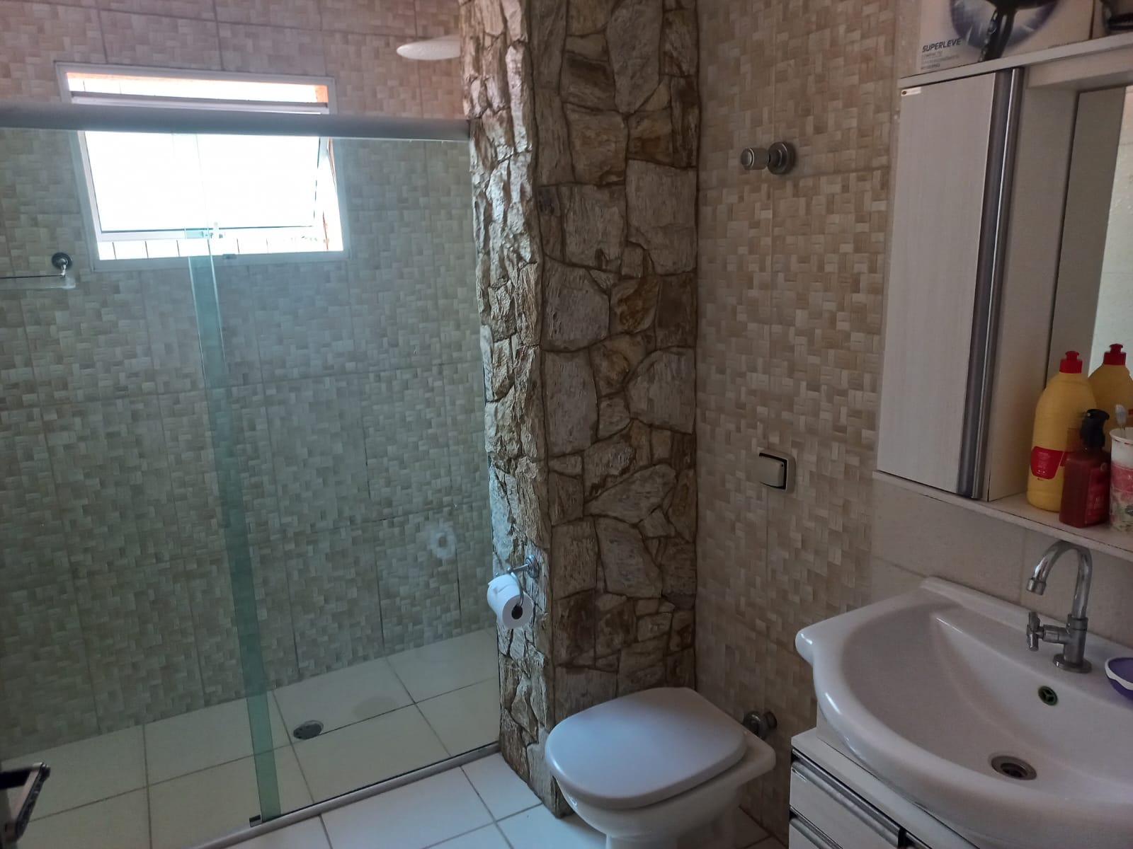 Ótima Oportunidade: Sobrado  à Venda na Penha!