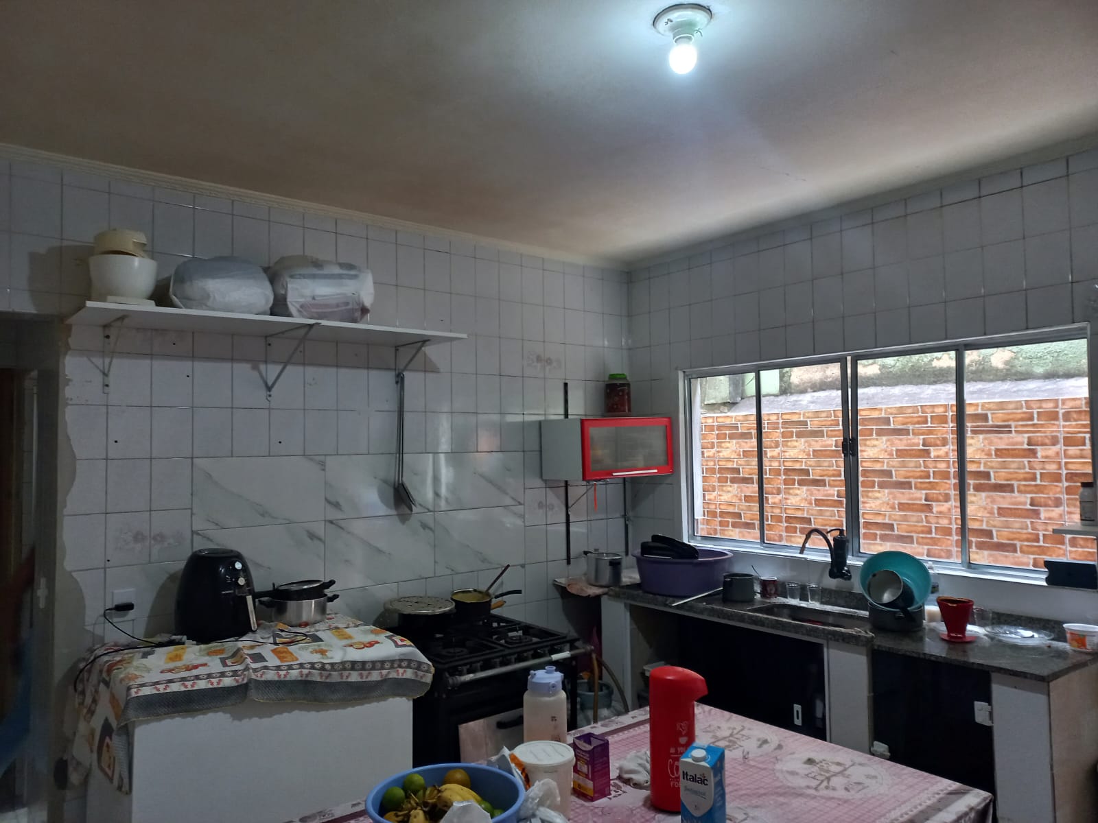 À Venda: Imóvel Ideal para Sua Família e Negócio!
