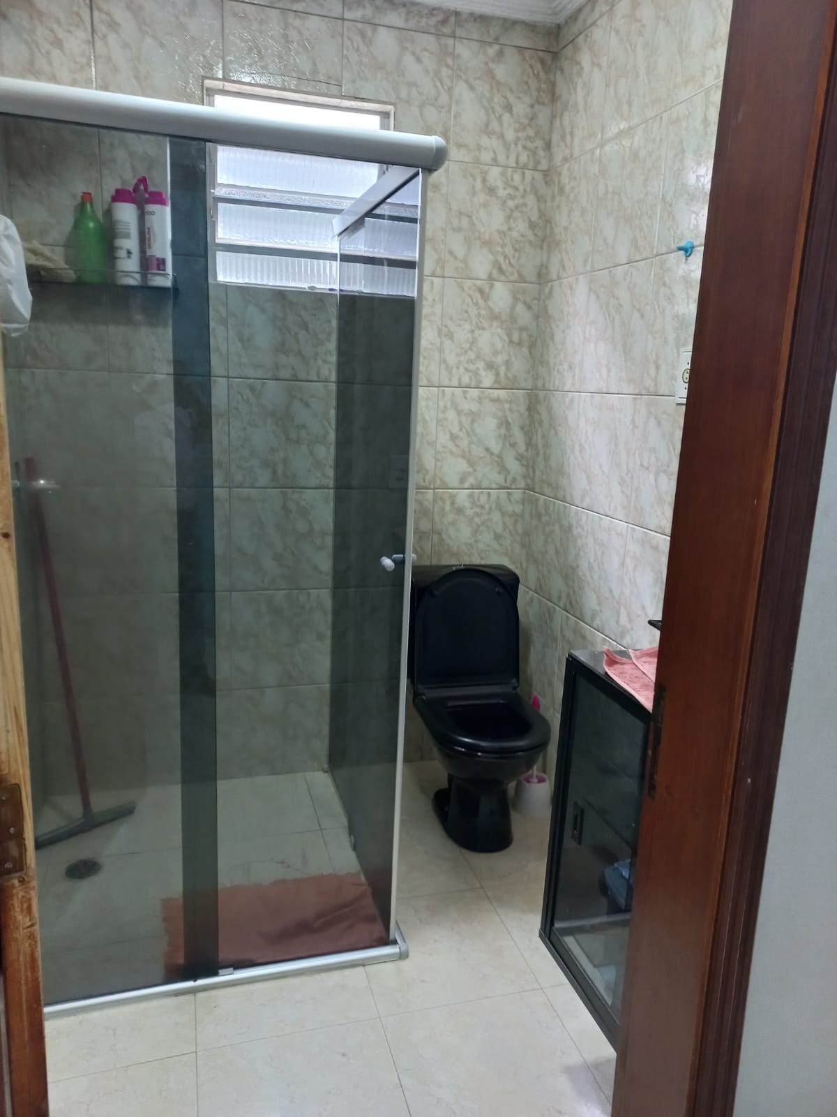 À Venda: Imóvel Ideal para Sua Família e Negócio!