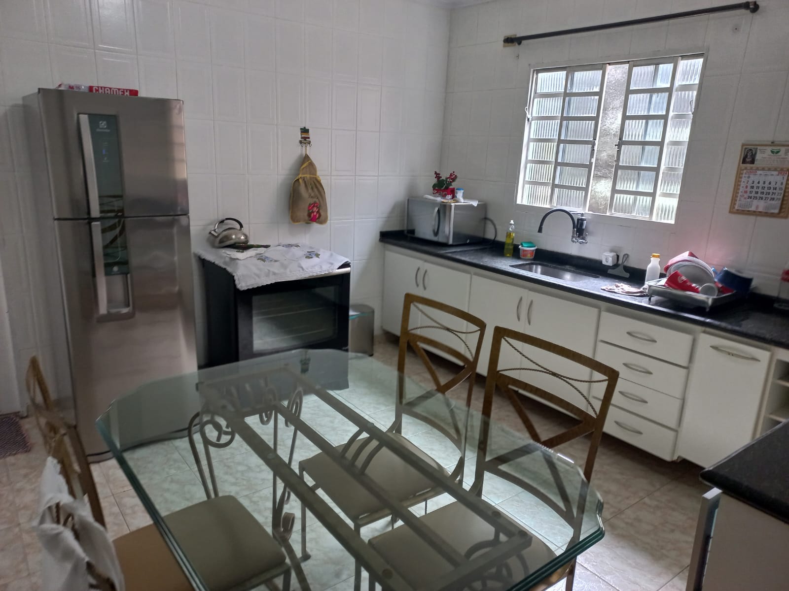 À Venda: Imóvel Ideal para Sua Família e Negócio!