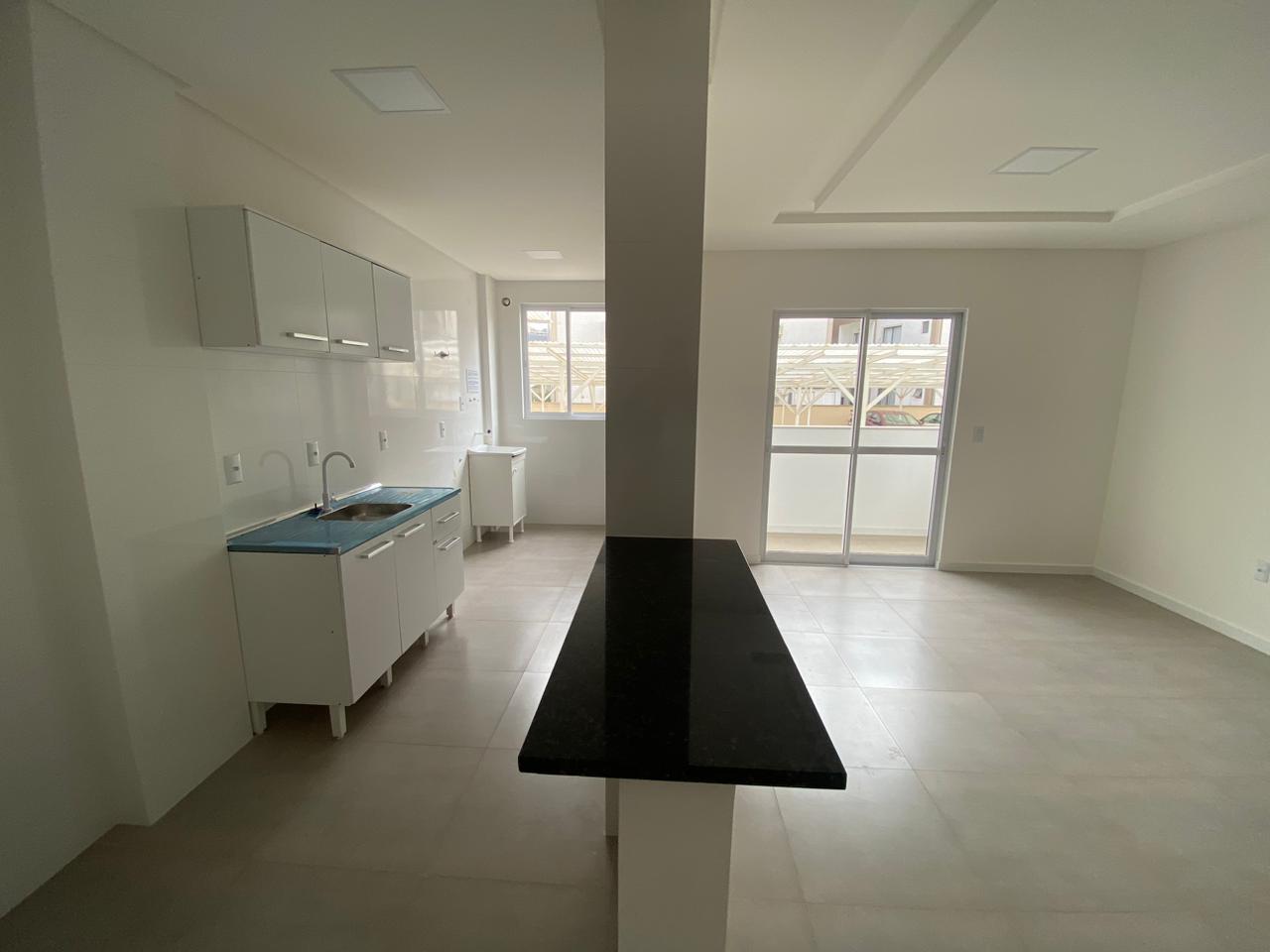 APARTAMENTO TÉRREO DE FRENTE SEMI MOBILIADO DE FRENTE PARA LOCAÇÃO ANUAL