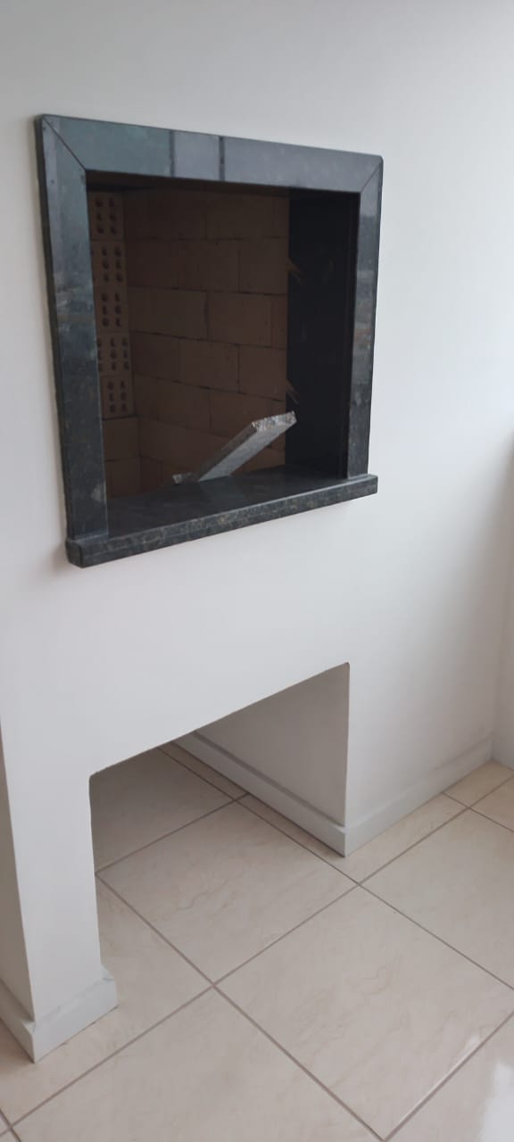 APARTAMENTO SEMI MOBILIADO NO TABULEIRO