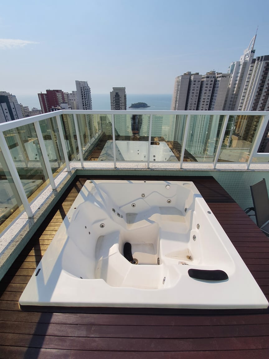  Cobertura Duplex no Edifício Residencial Evely em Balneário Camboriú