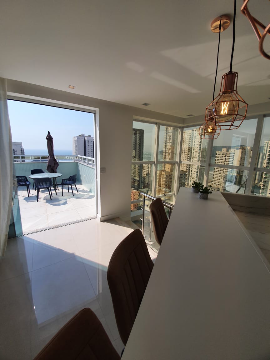  Cobertura Duplex no Edifício Residencial Evely em Balneário Camboriú