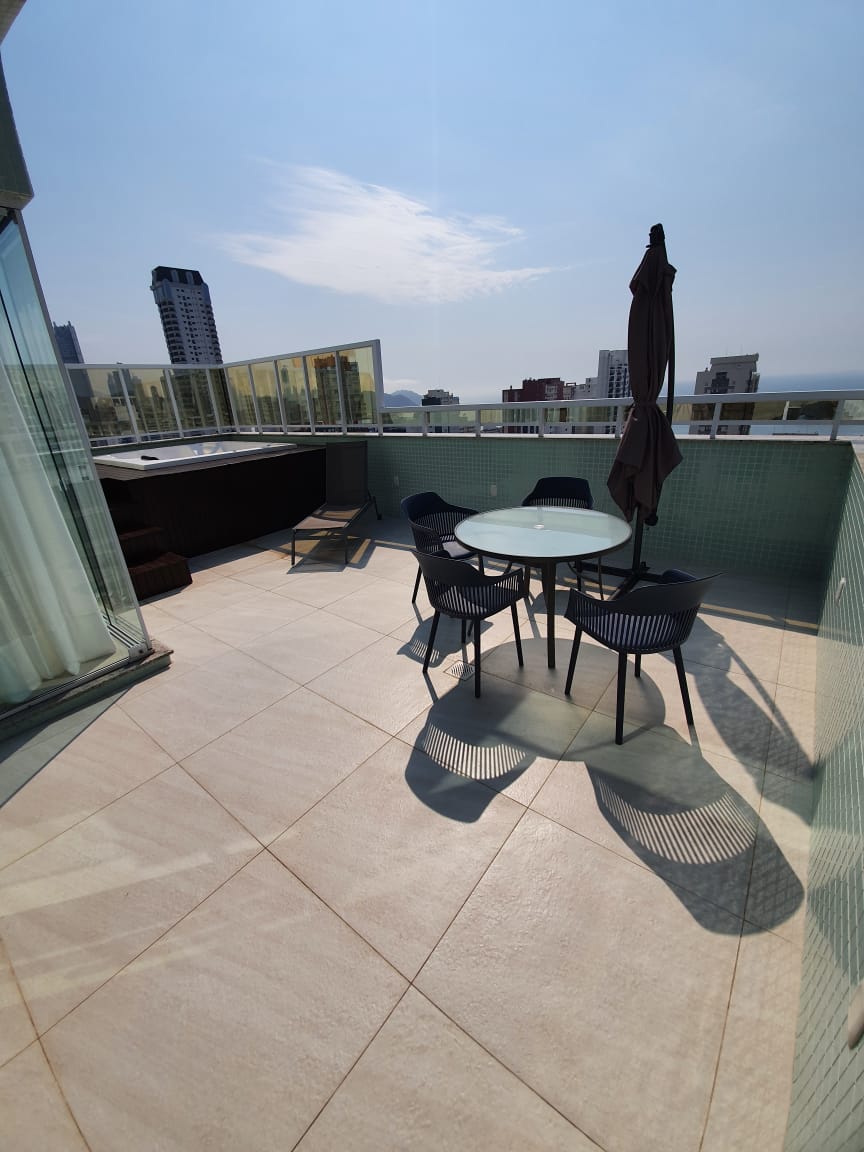  Cobertura Duplex no Edifício Residencial Evely em Balneário Camboriú