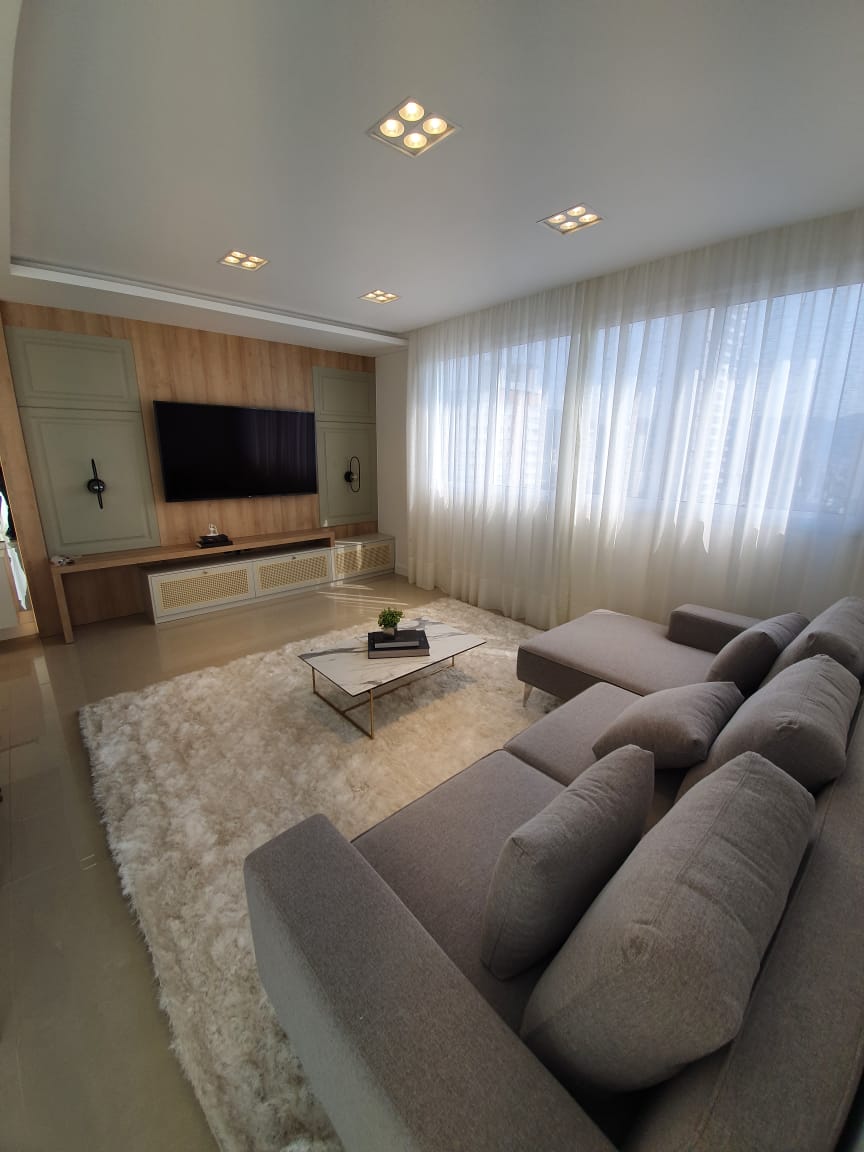  Cobertura Duplex no Edifício Residencial Evely em Balneário Camboriú