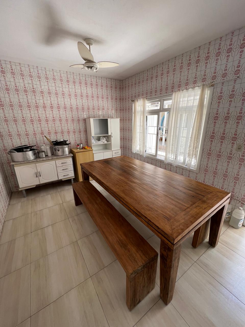 CASA COMERCIAL COM 400m2 PARA LOCAÇÃO ANUAL