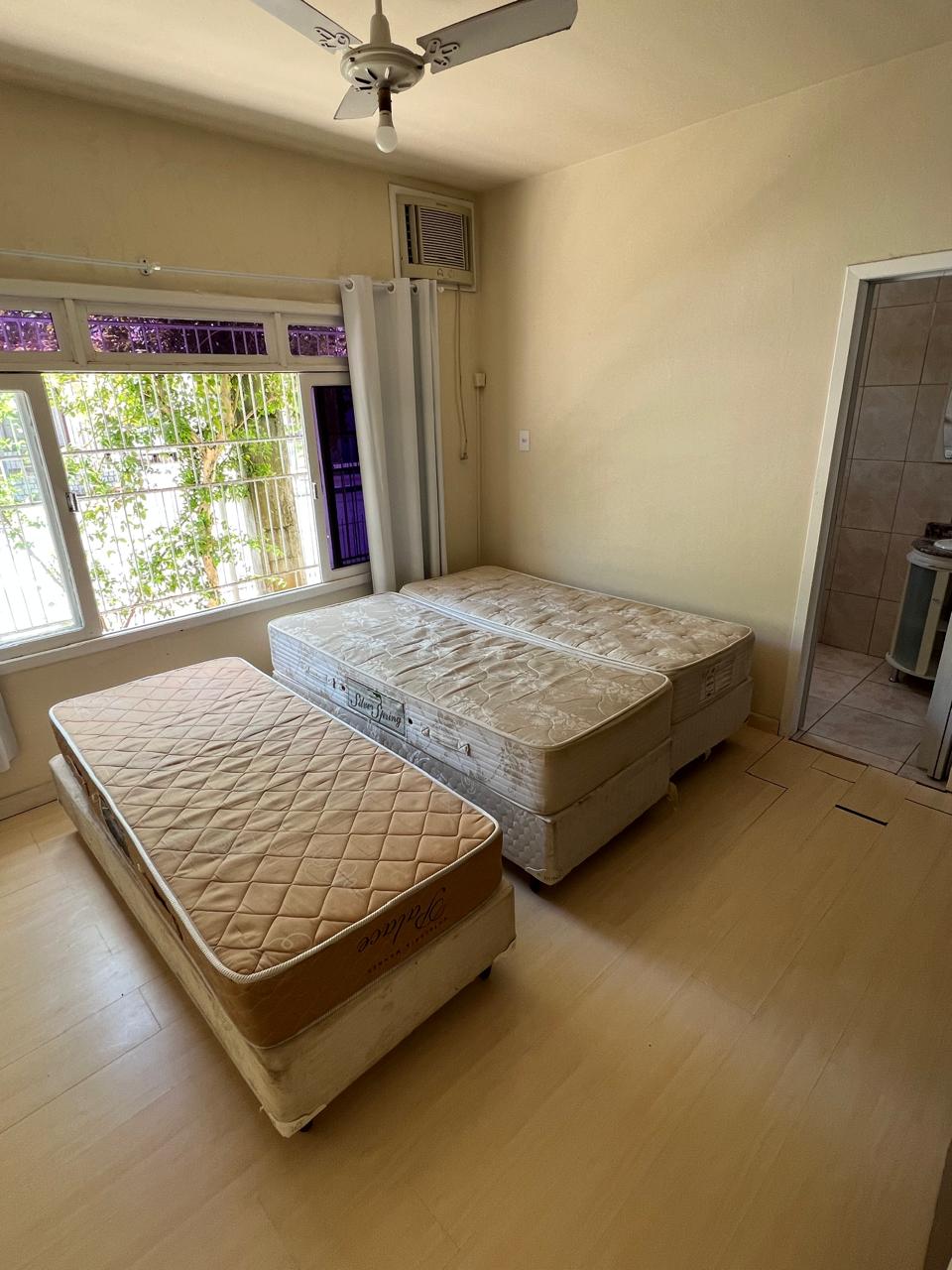 CASA COMERCIAL COM 400m2 PARA LOCAÇÃO ANUAL