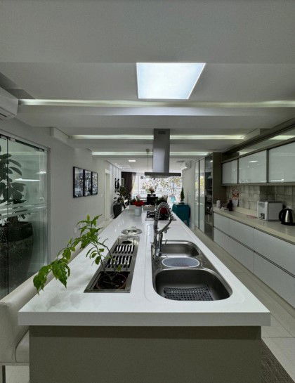 DIFERENCIADO COM TERRAÇO, PISCINA PRIVATIVA E HIDROMASSAGEM A VENDA EM BC