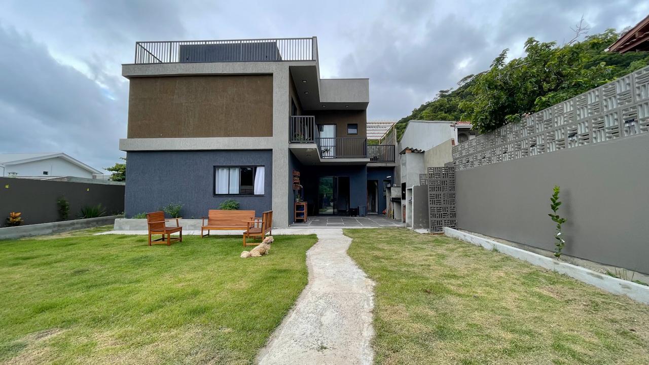 POUSADA COMPLETA A VENDA EM BOMBINHAS 