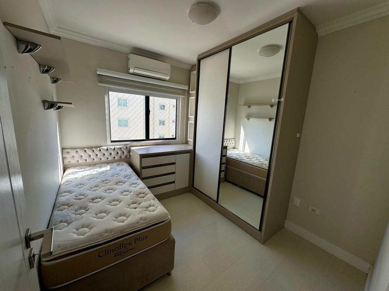 APARTAMENTO COM 3 DORMITÓRIOS MOBILIADO A VENDA 