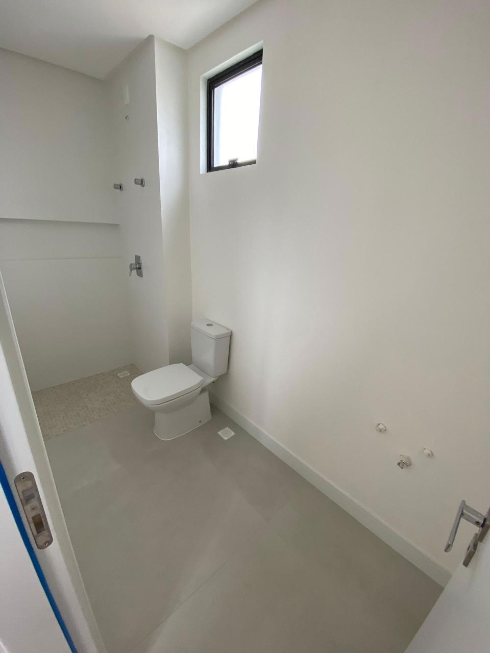APARTAMENTO SEM MÓVEIS PARA VENDA NO BAIRRO DAS NAÇÕES