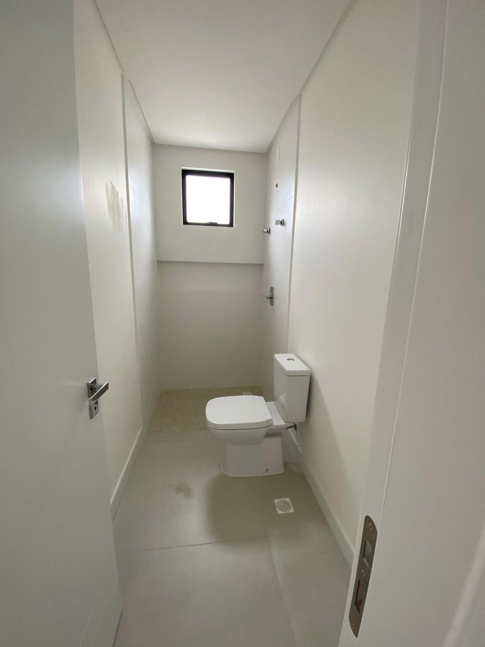 APARTAMENTO SEM MÓVEIS PARA VENDA NO BAIRRO DAS NAÇÕES