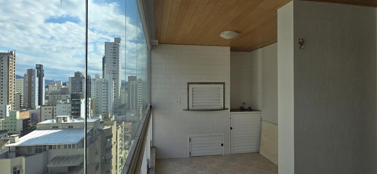 APARTAMENTO PRÓXIMO A AVENIDA BRASIL COM 3 DORMITÓRIOS