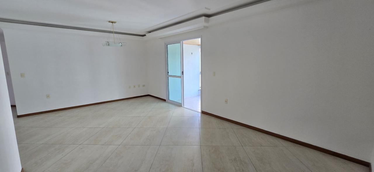 APARTAMENTO PRÓXIMO A AVENIDA BRASIL COM 3 DORMITÓRIOS