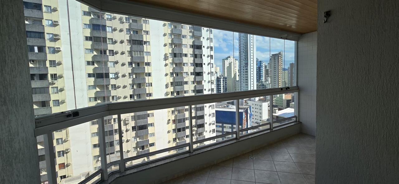 APARTAMENTO PRÓXIMO A AVENIDA BRASIL COM 3 DORMITÓRIOS