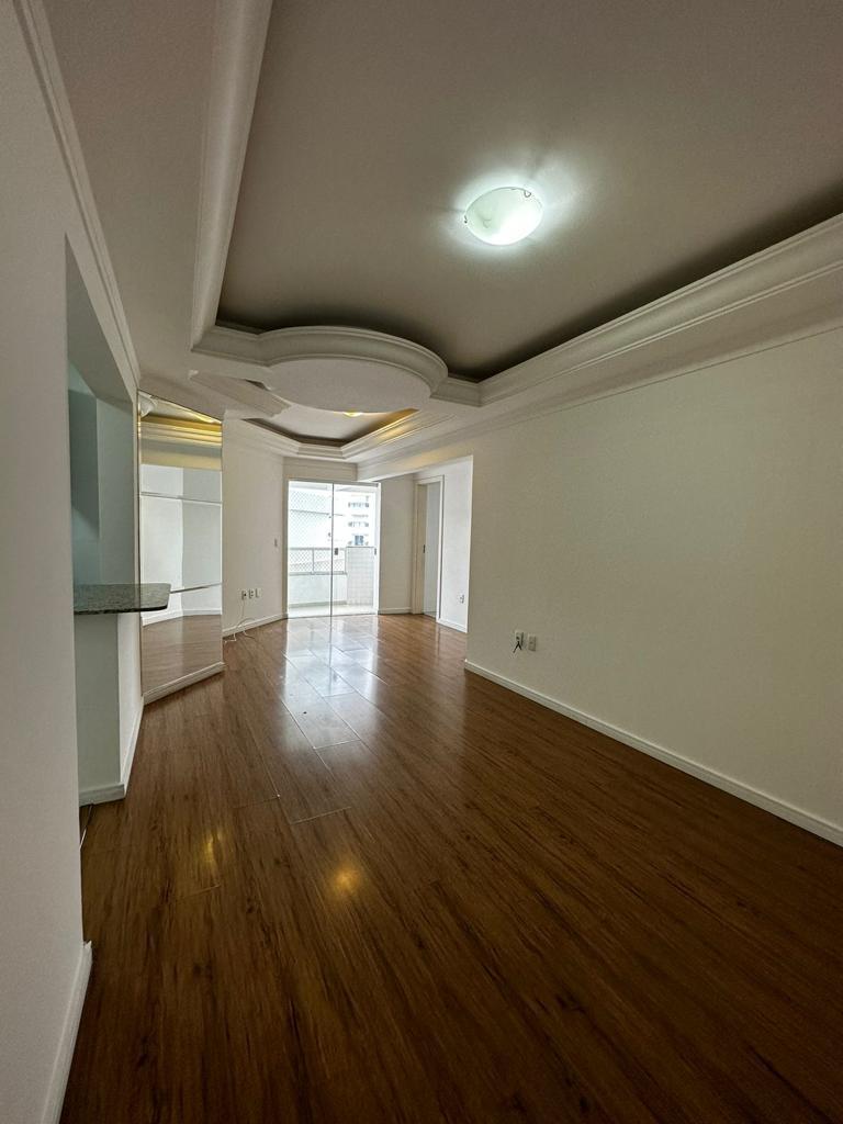 APARTAMENTO SEM MÓVEIS PARA VENDA EM RUA QUADRA MAR EM BALNEÁRIO CAMBORIÚ 