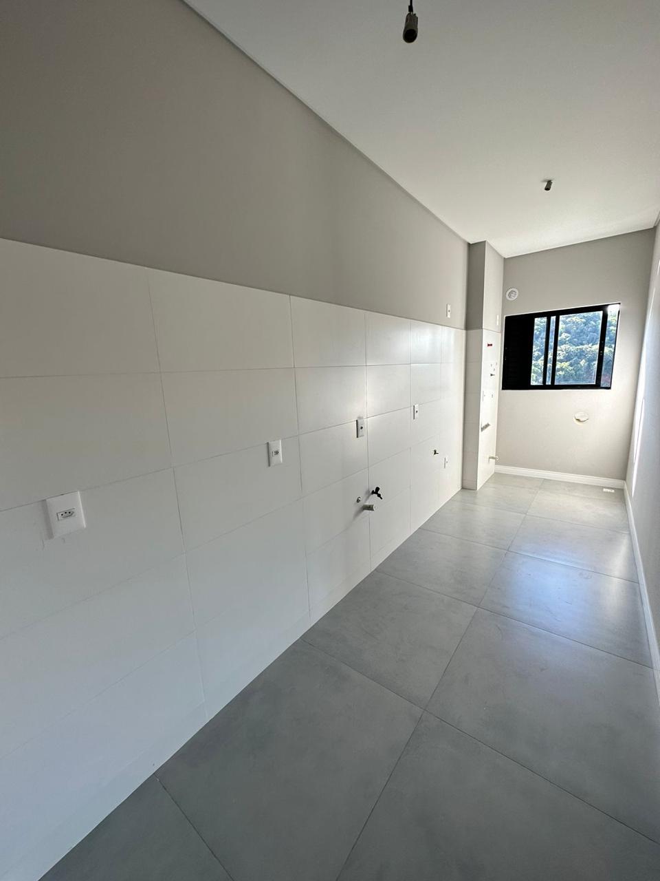 APARTAMENTO NOVO SEM MÓVEIS + SALA COMERCIAL EM CONJUNTO NO ARIRIBA A VENDA