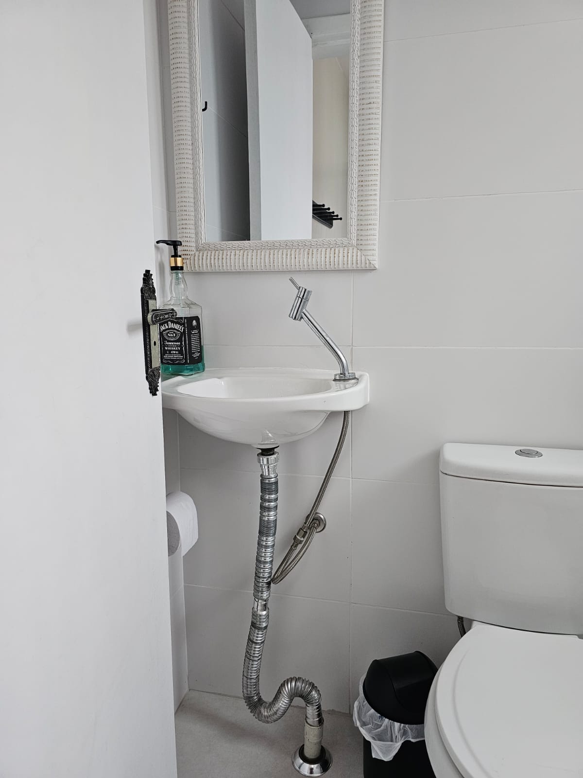 EXCELENTE APARTAMENTO MOBILIADO FINAMENTE PARA VENDA 