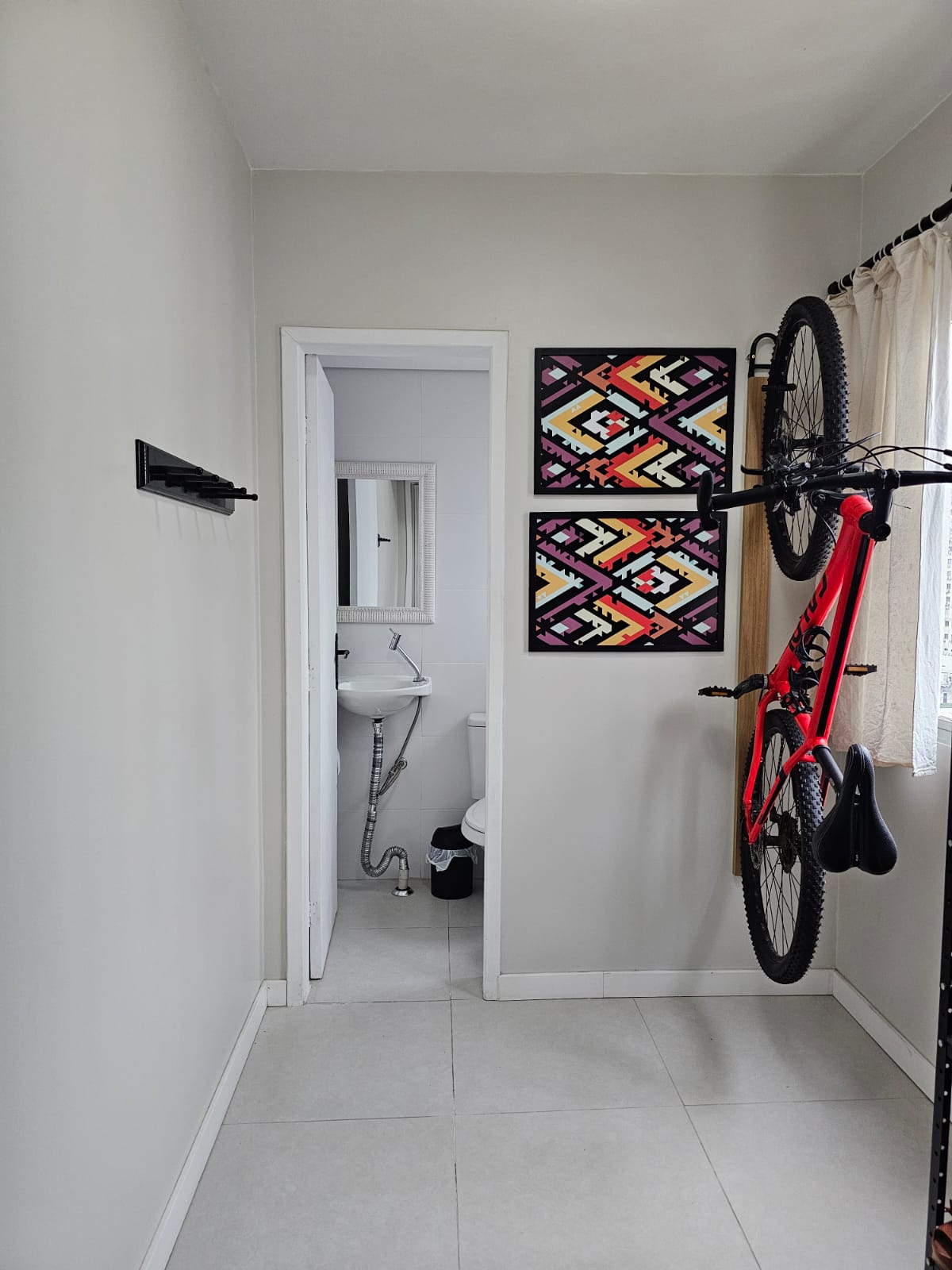 EXCELENTE APARTAMENTO MOBILIADO FINAMENTE PARA VENDA 
