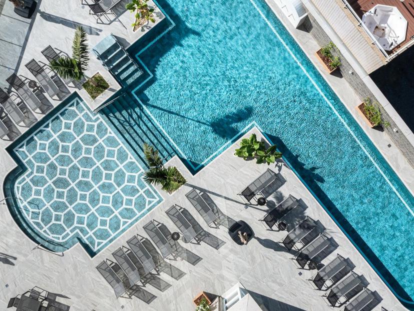 HAMPTONS VILLAGE SEM MOVEIS A VENDA