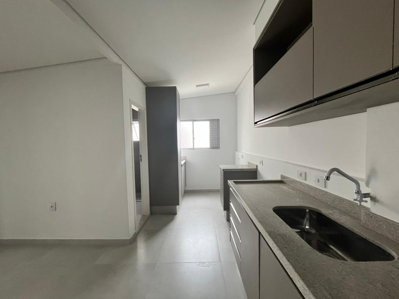 COBERTURA DUPLEX NA AVENIDA CENTRAL