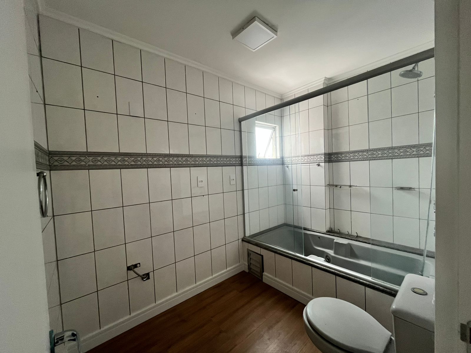 COBERTURA DUPLEX NA AVENIDA CENTRAL