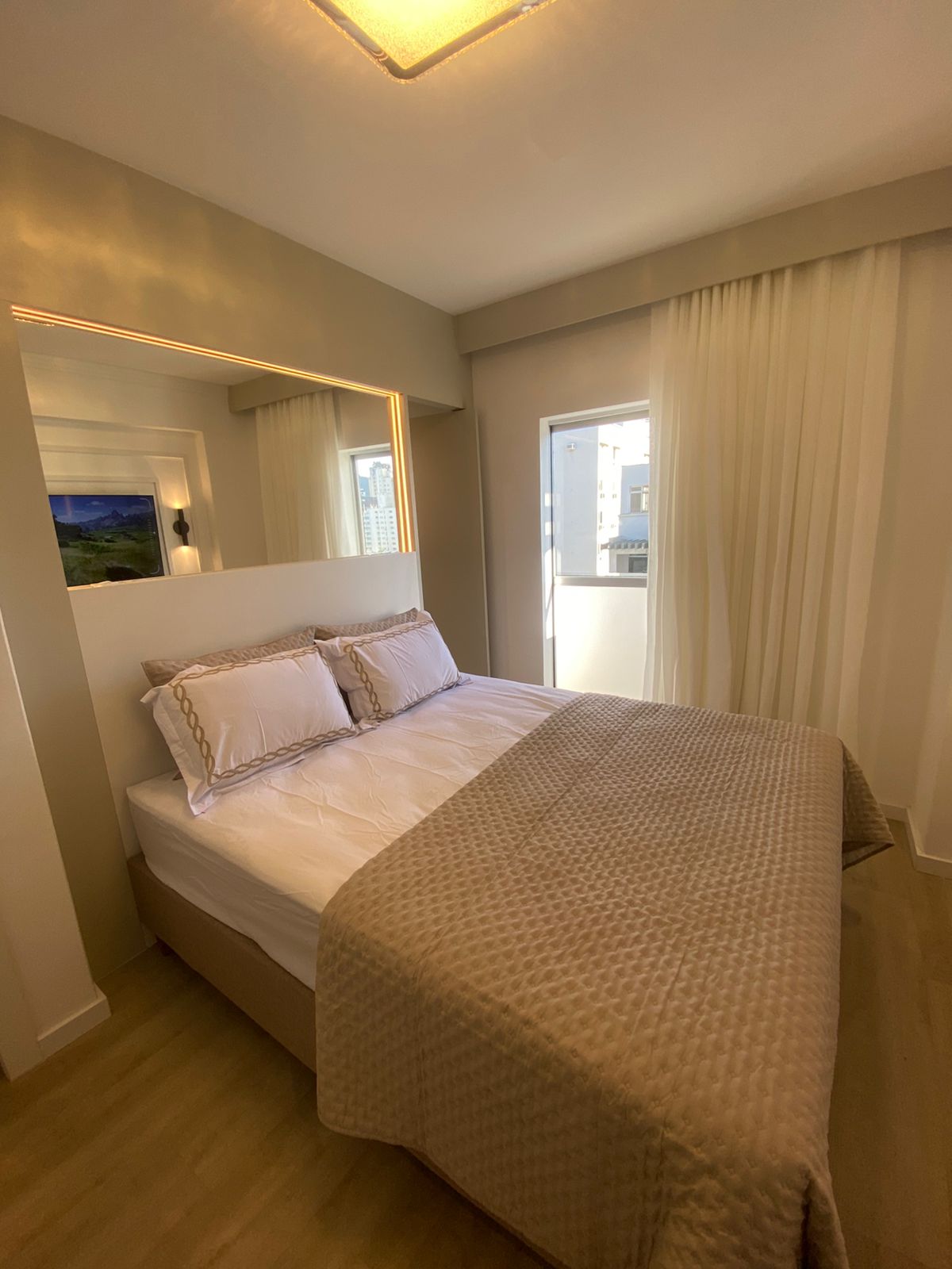 APARTAMENTO NOVO NA QUADRA MAR COM 106 M2 PRIVATIVOS
