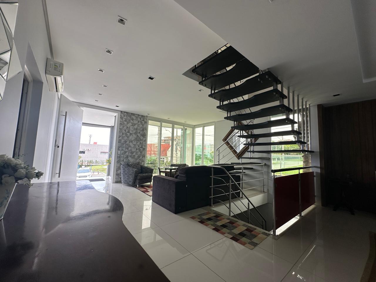 CASA DUPLEX EM CONDOMINIO FECHADO EM FLORIANOPOLIS