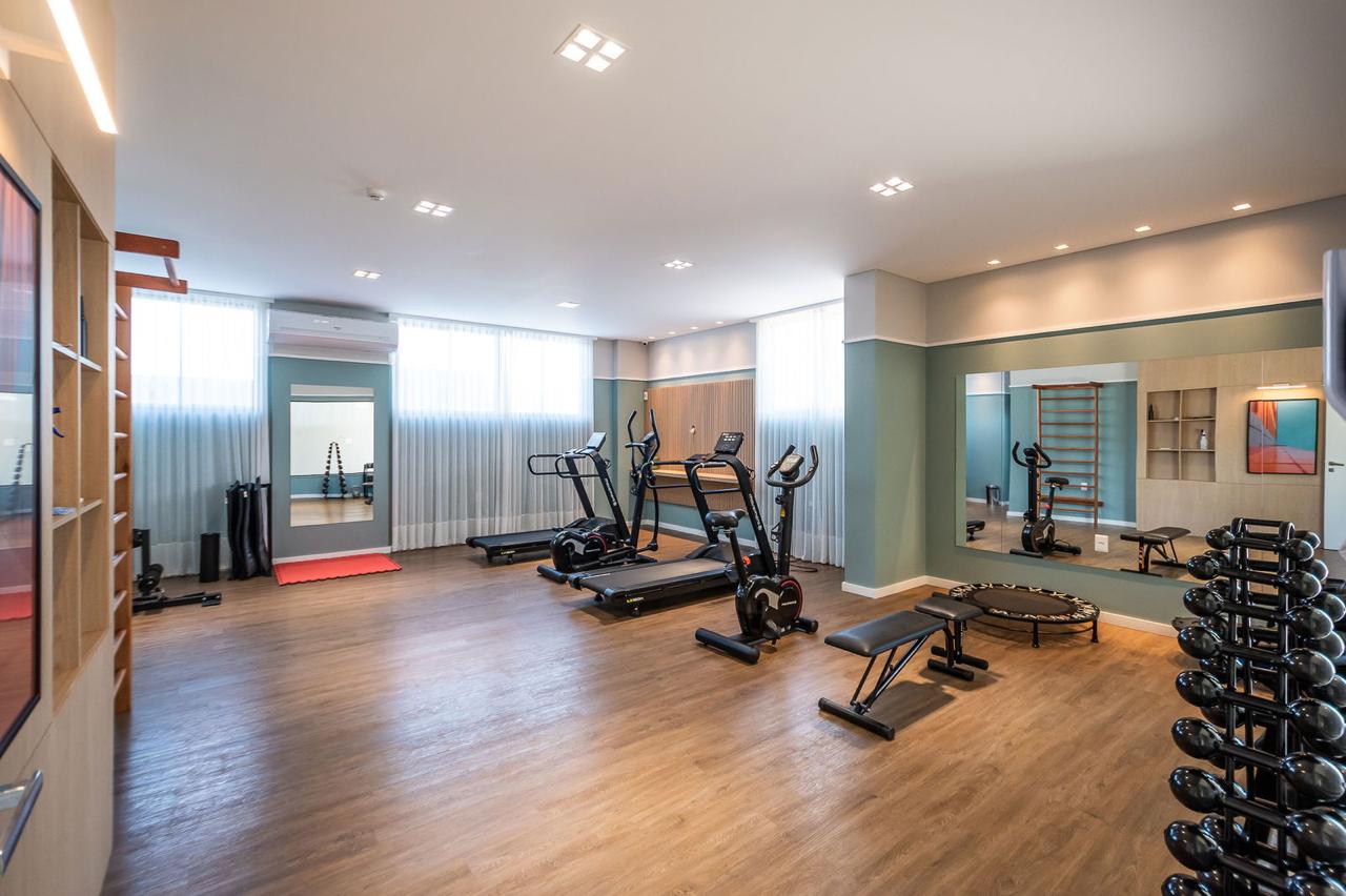 UNIDADE REFORMADA E MOBILIADA EM ANDAR ALTO NO BAIRRO FAZENDA EM ITAJAI 