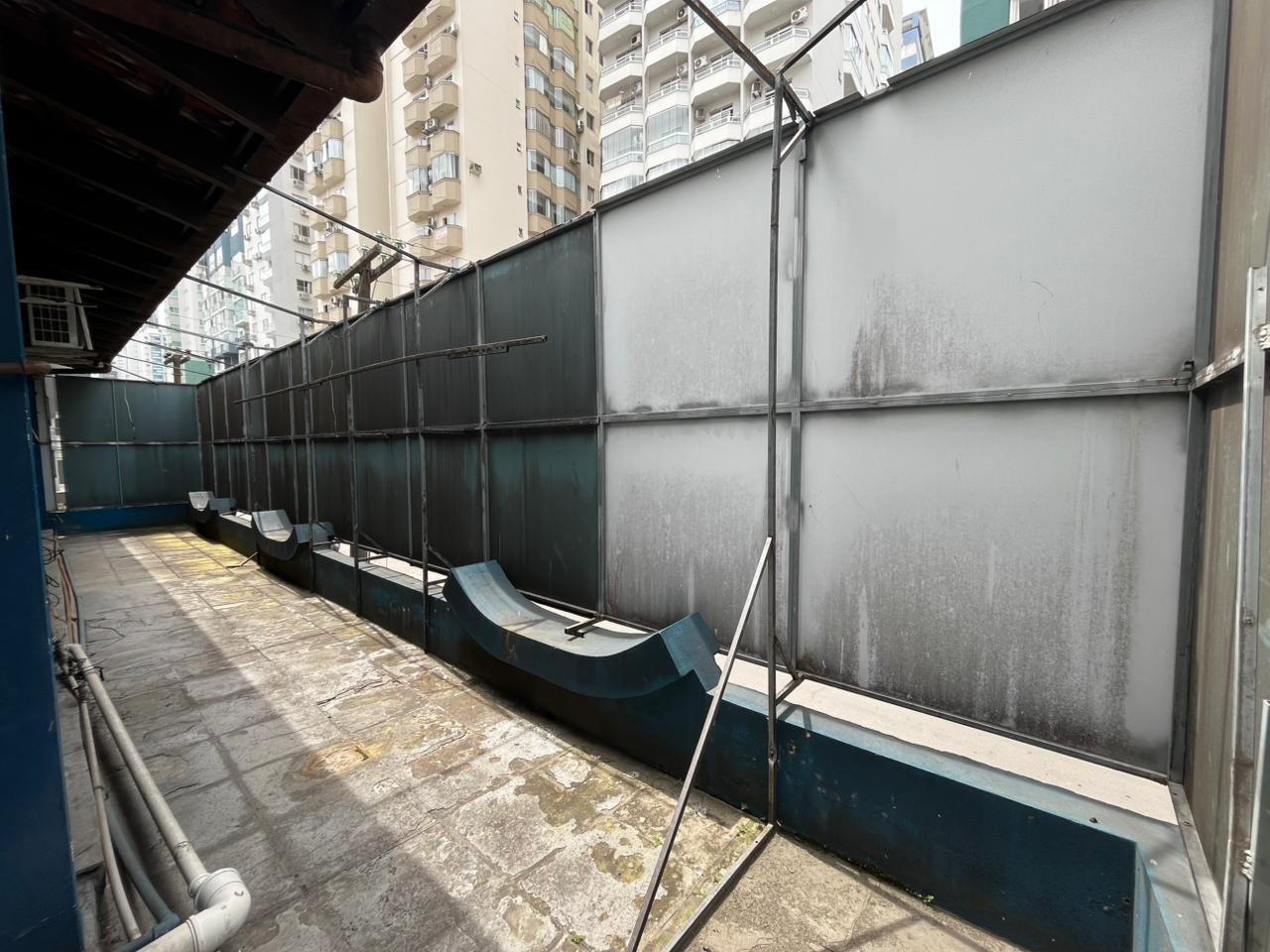 ESPAÇO COMERCIAL DE FRENTE PARA AVENIDA BRASIL PARA LOCAÇÃO ANUAL